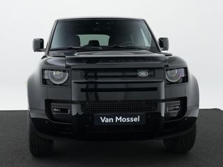 Land Rover Defender 2.0 P300e 110 X-Dynamic SE Foto