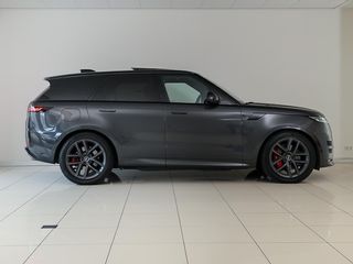 Land Rover Range Rover Sport 3.0 P460e Dynamic SE PHEV Foto
