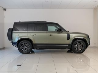 Land Rover Defender 110 2.0 P400e 110 X-Dynamic HSE Foto