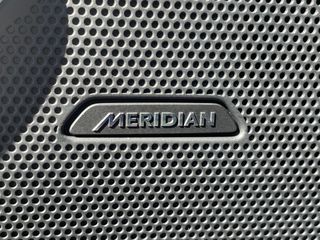 Land Rover Range Rover Velar P400e R-Dynamic S | Panoramadak Foto